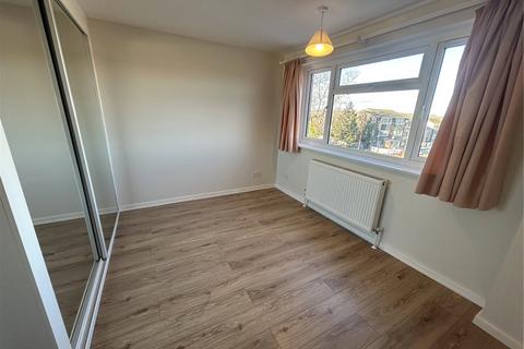 undefined, Hollows Close, Salisbury, Wiltshire, SP2