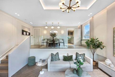 2 bedroom apartment to rent, The Water Gardens, Hyde Park