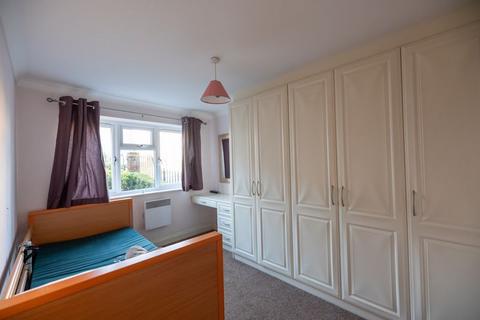 2 bedroom retirement property for sale, Heath Court, London Road, Hadleigh, Essex