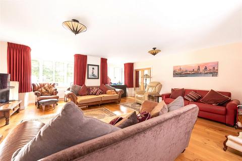 undefined, Bletchley Road, Stewkley, Leighton Buzzard, Buckinghamshire, LU7