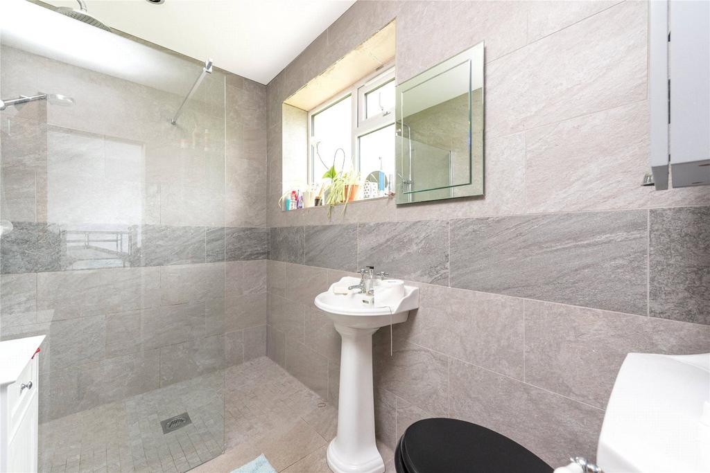 Bed Four En Suite