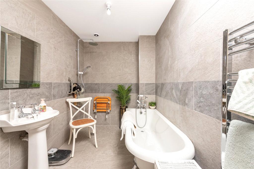 Annexe Bathroom
