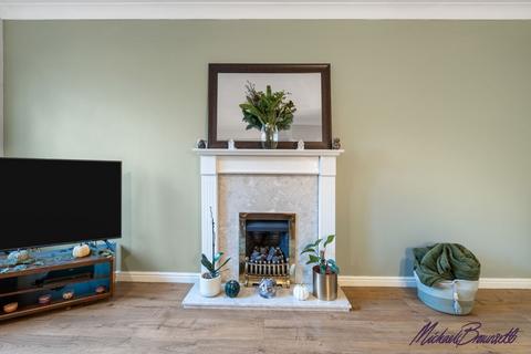 2 bedroom semi-detached house for sale, Partridge Drive, Bradford BD6