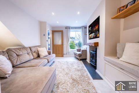undefined, Henfron, Caerphilly, CF83 2NU
