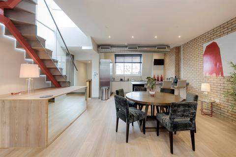 3 bedroom flat to rent, Westminster, London, W1T