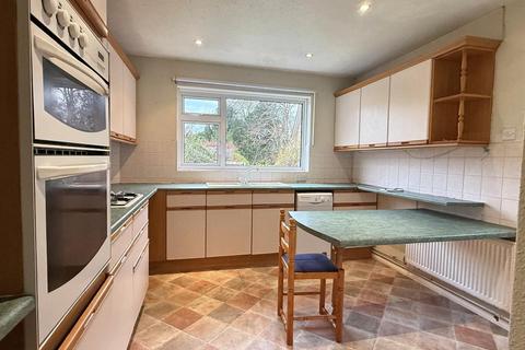 3 bedroom detached house for sale, Coombe Drove, Steyning, West Sussex, BN44 3PW