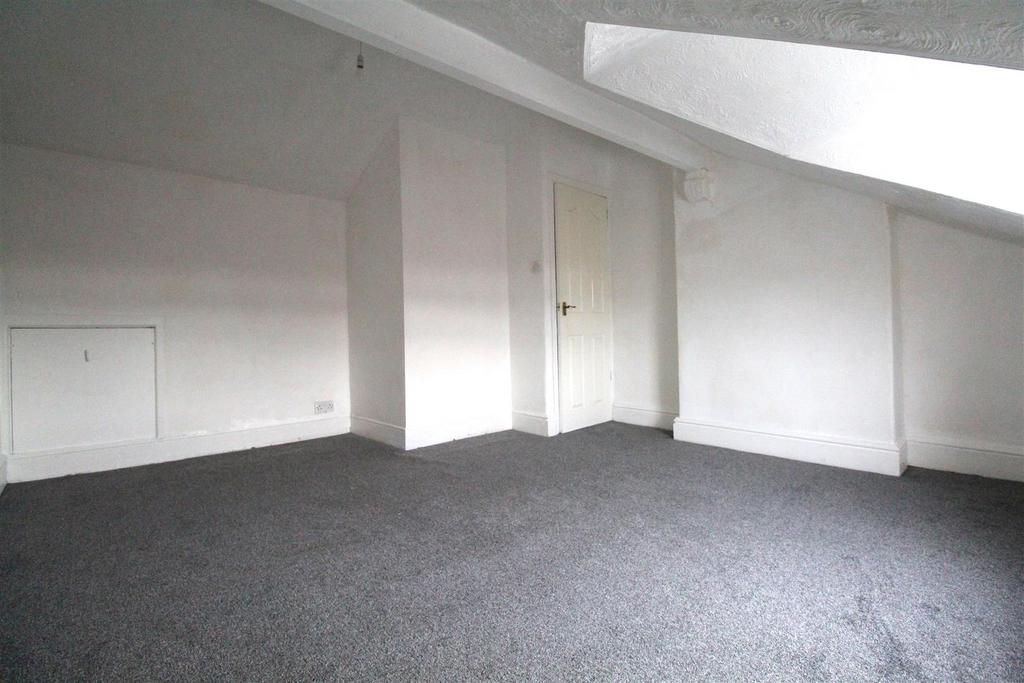 Loft 1.jpg