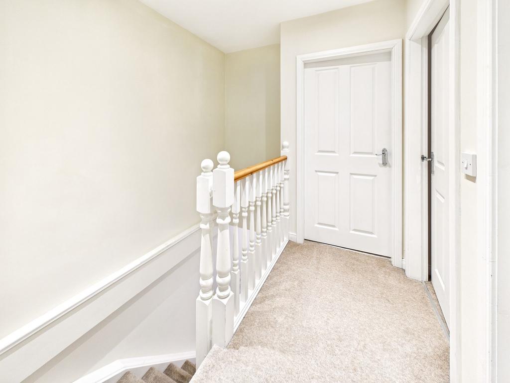 Upper landing