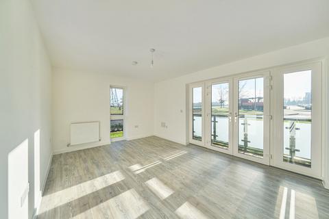 undefined, Waterslade Way, Dunstable LU5