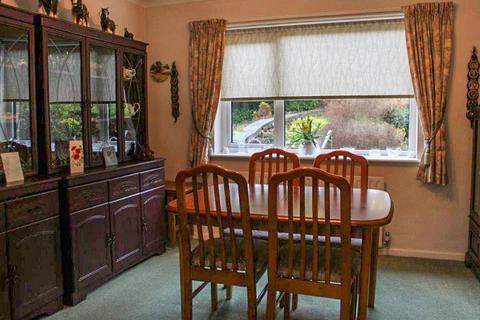 3 bedroom semi-detached house for sale, Long Lee Lane, Keighley, West Yorkshire, BD21