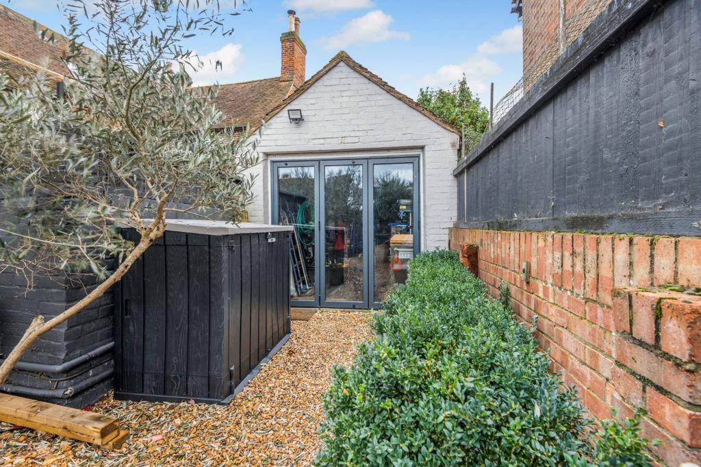 Outbuilding
