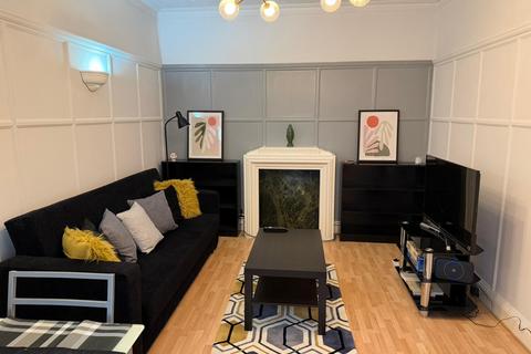 1 bedroom apartment to rent, Hinde Street, Marylebone W1U
