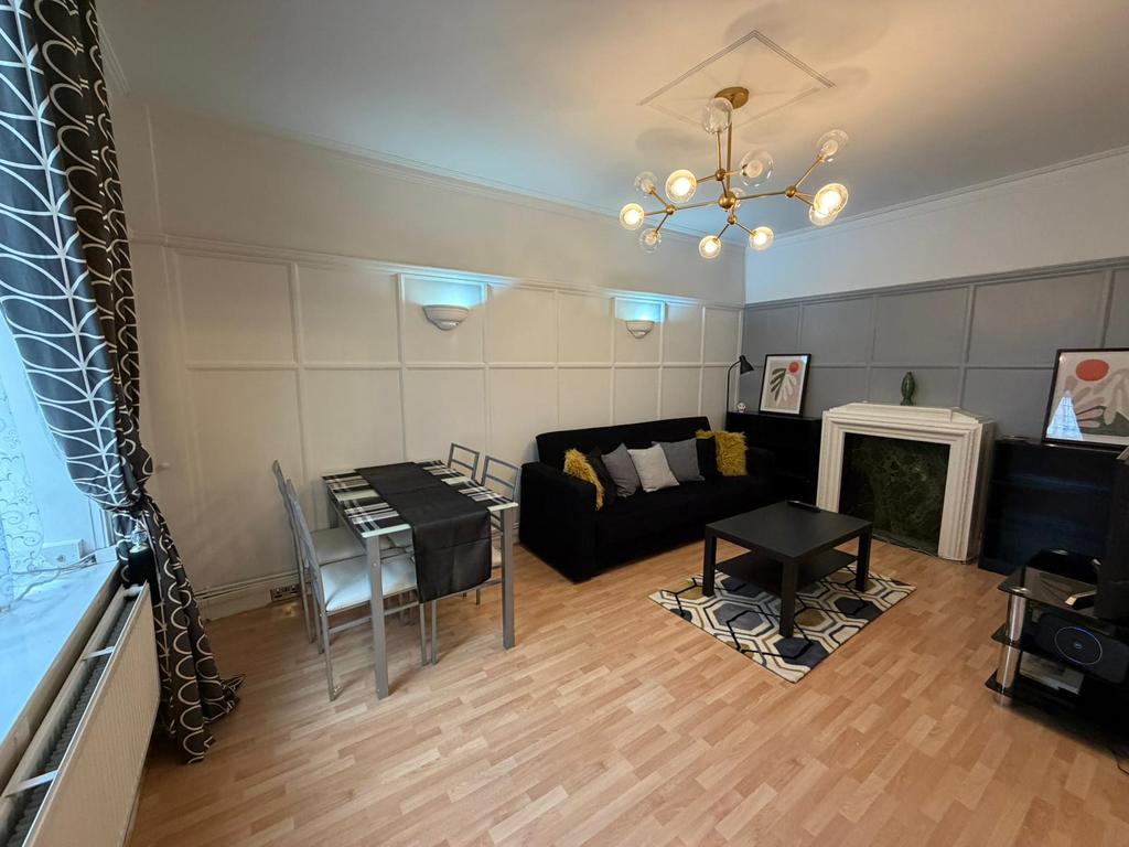 Whats App Image 2025-11-28 at 15.56.37.jpeg