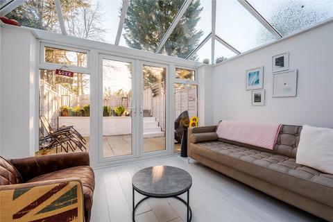 3 bedroom semi-detached house for sale, Watling Gardens, Bedfordshire LU6
