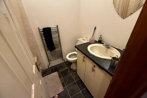 undefined, Ranelagh Road, Southall