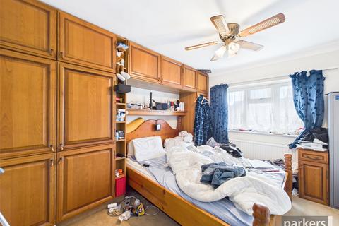 undefined, Fairwater Drive, Reading RG5