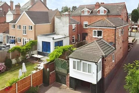 Hospitality for sale, 8 Bewdley Hl Kidderminster DY11 6BS