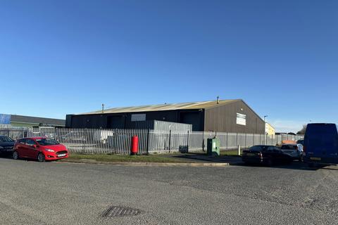 Factory to rent, Millbuck Way, Springvale Industrial Estate Sandbach CW11 3GQ