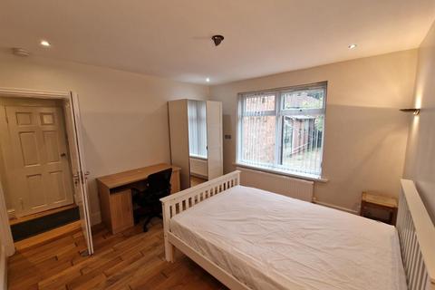 undefined, Mauldeth Road, Manchester M14