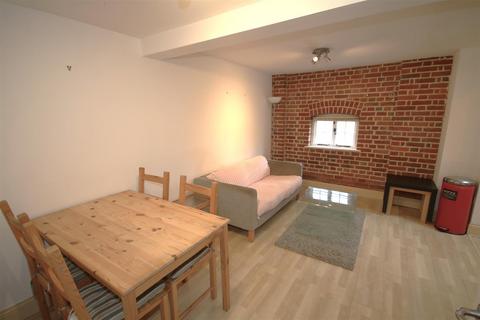 2 bedroom apartment for sale, The Maltings, Roper Road, Canterbury