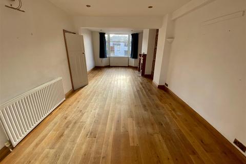 3 bedroom detached house to rent, Southfield Road, Hinckley LE10