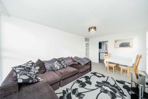 undefined, Friern Barnet Road, London N11