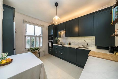 undefined, Shell Road, London SE13