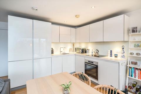 1 bedroom flat to rent, Cowley Road, London SW9