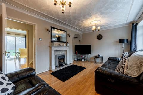 3 bedroom semi-detached house for sale, Lingfield Close, Walsall WS6
