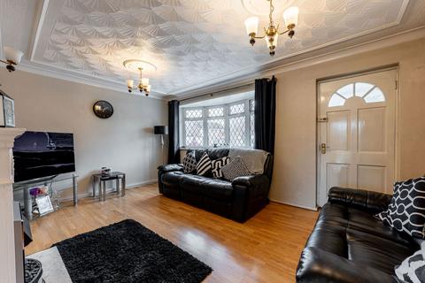 3 bedroom semi-detached house for sale, Lingfield Close, Walsall WS6