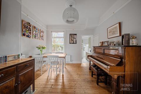 undefined, Lymington Avenue, London, N22