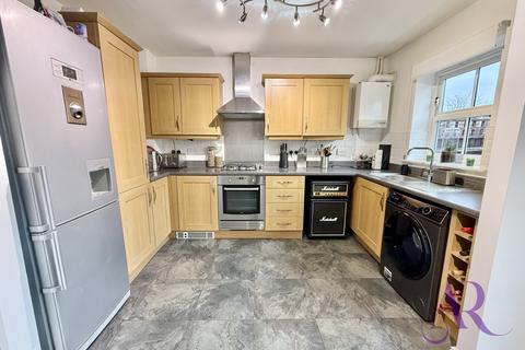 3 bedroom terraced house for sale, Barr Piece, Wolverton, Milton Keynes