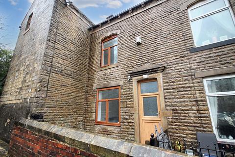 4 bedroom terraced house to rent, Oakleigh Terrace, Todmorden OL14