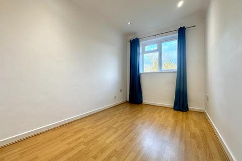 1 bedroom flat to rent, Springbank, Winchmore Hill, N21