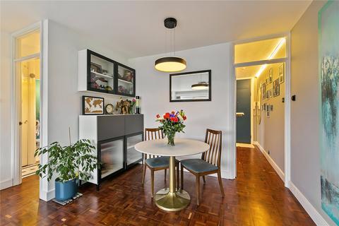 undefined, The Avenue, Kew, Surrey, TW9
