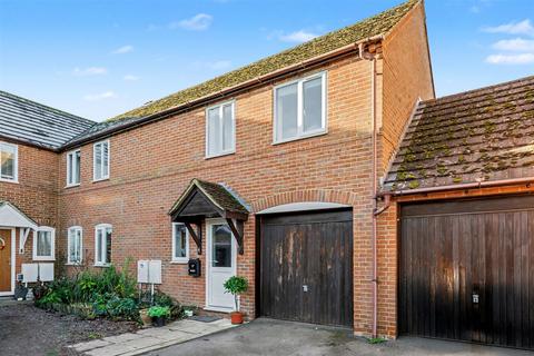 3 bedroom end of terrace house for sale, Strensham Gate, Worcester WR8