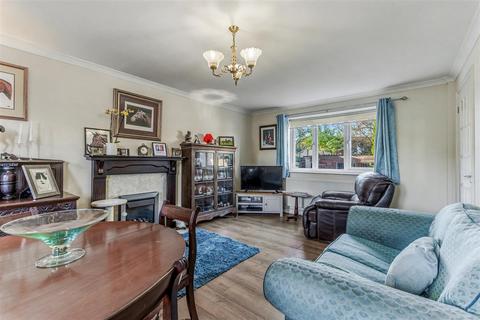 3 bedroom end of terrace house for sale, Strensham Gate, Worcester WR8