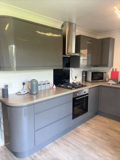 3 bedroom detached house to rent, Church Avenue, Chelmsford, CM1