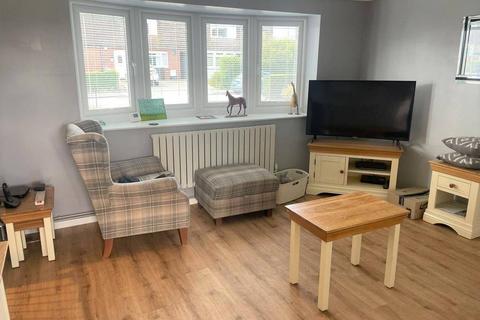 3 bedroom detached house to rent, Church Avenue, Chelmsford, CM1