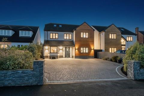 5 bedroom detached house for sale, Fairefield Crescent, Glenfield, LE3