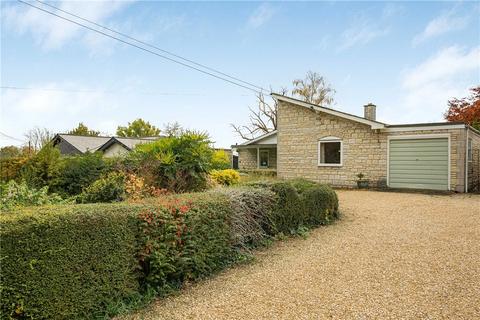 3 bedroom bungalow for sale, Priory Close, Horton-cum-Studley, Oxford, Oxfordshire, OX33