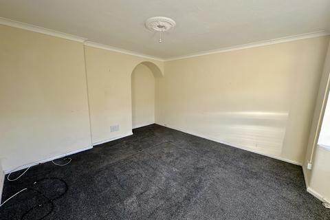 3 bedroom townhouse for sale, 80 Merrivale Road, Stafford, Staffordshire ST17 9EG