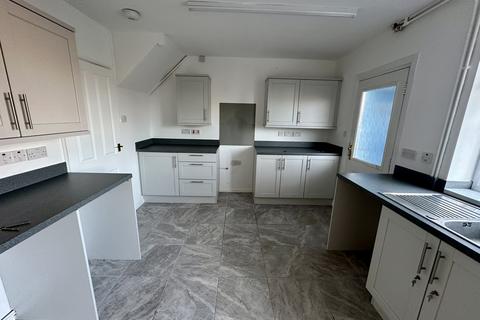 3 bedroom townhouse for sale, 80 Merrivale Road, Stafford, Staffordshire ST17 9EG