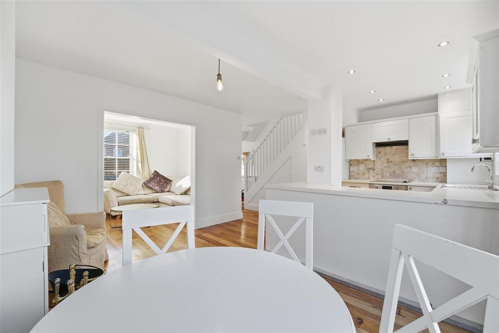 37 Cuckoo Kitch 2.jpg