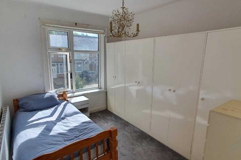 undefined, 1X Room Available, Sarehole Road, Hall Green, B28