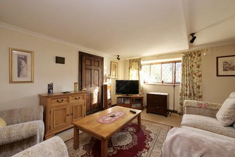 undefined, High Street, Templecombe BA8