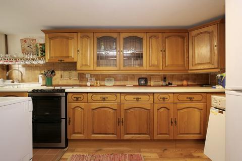 undefined, High Street, Templecombe BA8