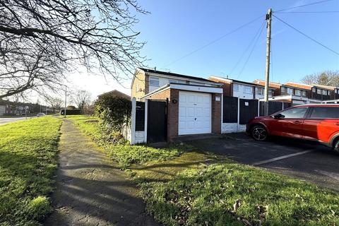 3 bedroom semi-detached house for sale, Cocketts Nook, Rugeley