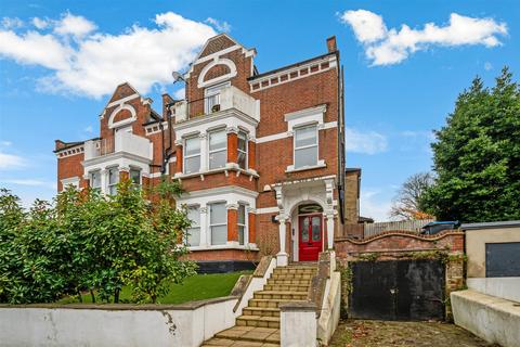 2 bedroom apartment to rent, Leopold Road, Wimbledon SW19