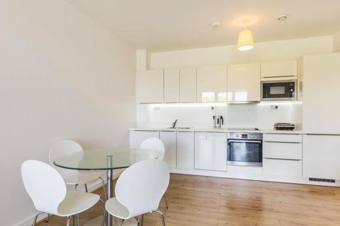 2 bedroom apartment for sale, Stewarts Road, London SW8